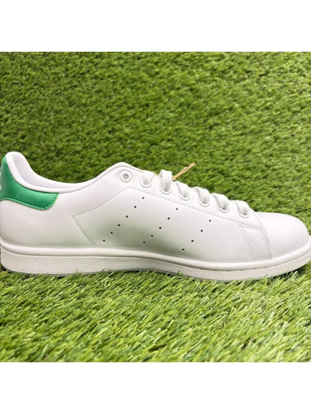Adidas Originals Stan Smith Mens Size 9.5 White Athletic Leather Shoes Sneakers
